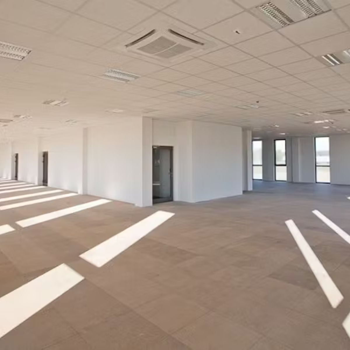 Opłaty eksploatacyjne w nieruchomościach komercyjnych